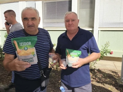 Dan polja BC hibrida kukuruza i suncokreta te sorti soje