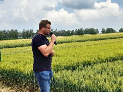 Dan polja BC strnih žitarica u Lovasu