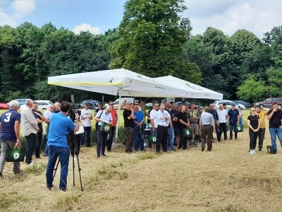 Dan polja BC strnih žitarica u Lovasu