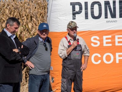 Dan polja Pioneer hibrida