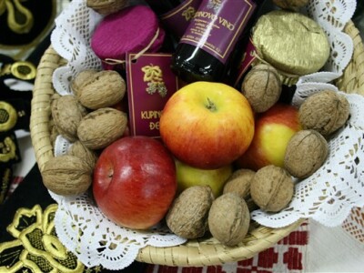 Plodovi zemlje i rukotvorine