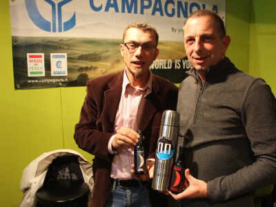 Ulje i vino iz svemira na štandu tvrtke Entrada