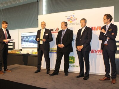 DataConnect postaje novi standard industrije traktora?