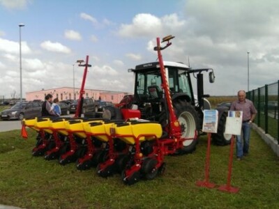 Dekalb Centralni dani polja