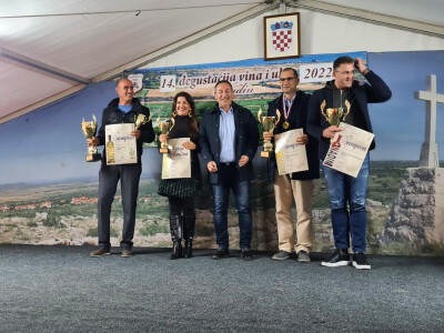 Denis Plastić, dvostruki šampion Nadina 2022.