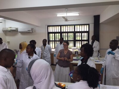 Đenita Hadžiabdić: Uspješna Sarajka kojoj je Donald Trump uputio čestitku Đenita Hadžiabdić: Uspješna Sarajka kojoj je Donald Trump uputio čestitku