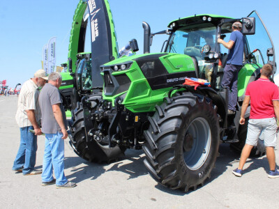 Farm Show Osijek 2017 - Traktori