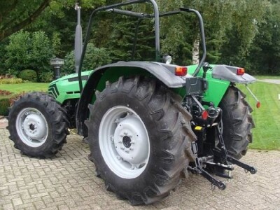Traktor Deutz-Fahr Agrolux