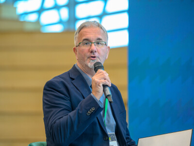 (Dez)informacije - kako prepoznati lažne vijesti?