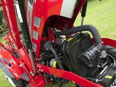 Traktor Impodan DF 254