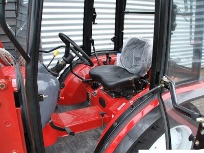 Traktor Impodan DF 254