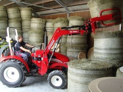 Traktor Impodan DF 504