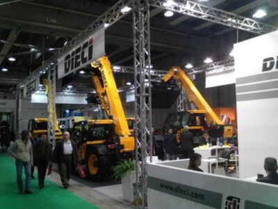 Izložba Dieci mehanizacije