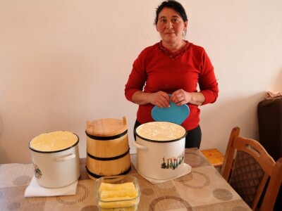 Dimljeni kajmak porodice Ninković Dimljeni kajmak porodice Ninković