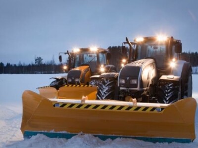 Traktor Valtra Direct