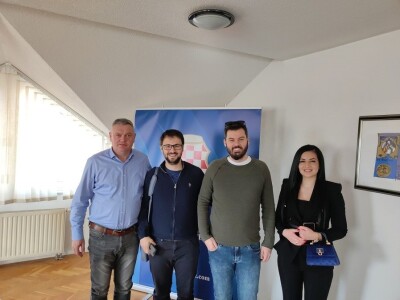 Divlji livanjski konji Divlji livanjski konji