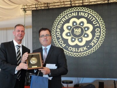 Djelatnici Poljoprivrednog Instituta Osijek obilježili jubilej!