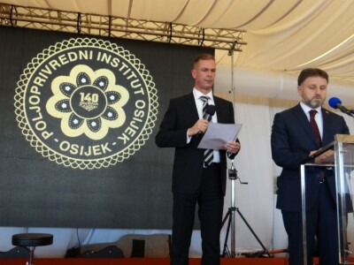 Djelatnici Poljoprivrednog Instituta Osijek obilježili jubilej!