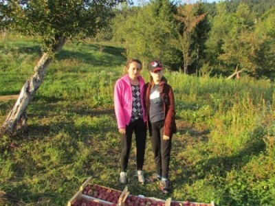 Pomaži i supruga Desa i kći Natalija