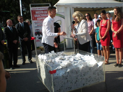 Dobitnici Poklon igre iz Novog Sada i Kikinde