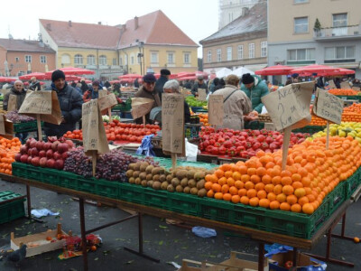 Tržnica Dolac u Zagrebu Tržnica Dolac u Zagrebu