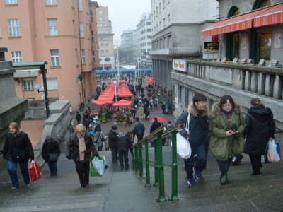 Tržnica Dolac u Zagrebu Tržnica Dolac u Zagrebu