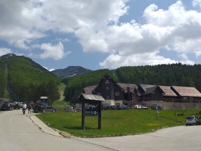 Dolaze turisti iz cijelog svijeta, ali čoban Perko ne može da nađe ženu