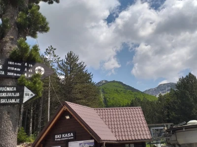 Dolaze turisti iz cijelog svijeta, ali čoban Perko ne može da nađe ženu