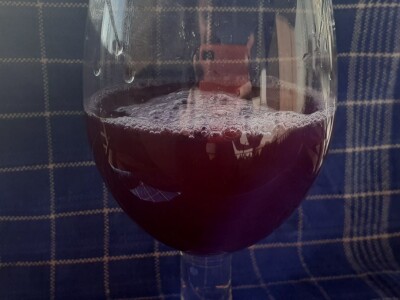 Domaći sok od mirisavke – vitaminska „bomba“