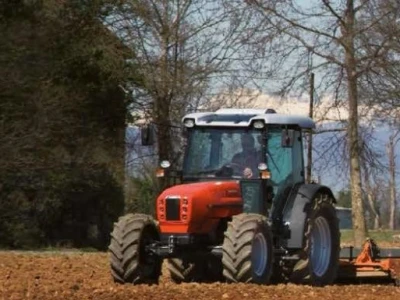 Traktor Same Dorado<sup>3</sup>