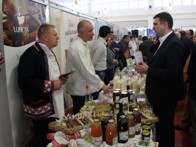 Izlagači domaći eko proizvoda