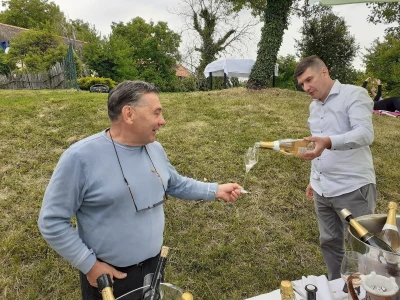 Doručak u vinogradu