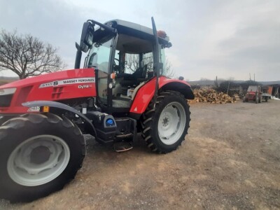 Dostava traktora i kombajna naručenih putem platforme E-farm