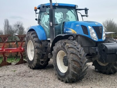 Dostava traktora i kombajna naručenih putem platforme E-farm