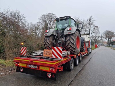 Dostava traktora i kombajna naručenih putem platforme E-farm