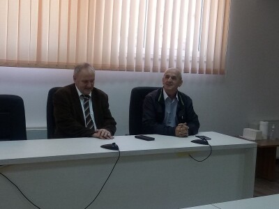 Dr. Nezir Tanović: Svi u proizvodnju, koliko god je to moguće Dr. Nezir Tanović: Svi u proizvodnju, koliko god je to moguće