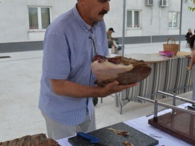 U Drnišu o Drniškom pršutu