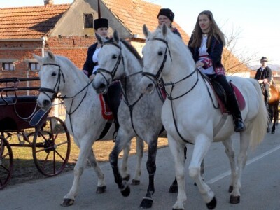 Bolje da nestane selo, nego običaji