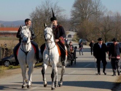 Bolje da nestane selo, nego običaji