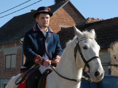 Bolje da nestane selo, nego običaji