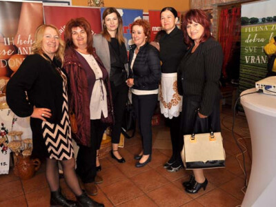 Doručak s hrvatskih farmi Požega