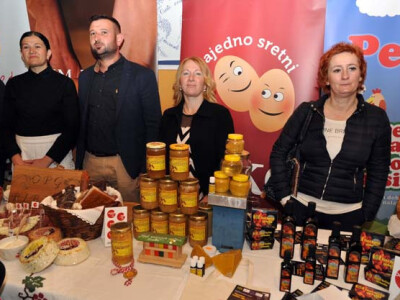 Doručak s hrvatskih farmi Požega