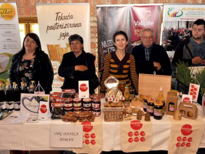 Doručak s hrvatskih farmi Požega