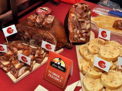 Doručak s hrvatskih farmi Požega