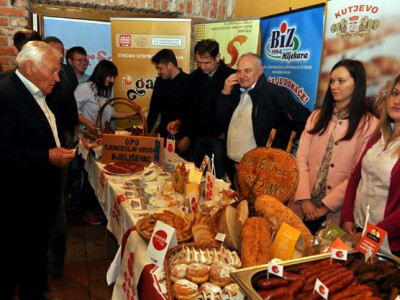 Doručak s hrvatskih farmi Požega