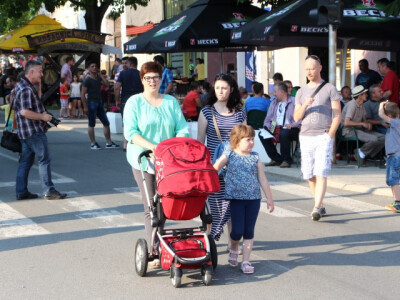 Utrka traktora u sklopu Festivala graševine