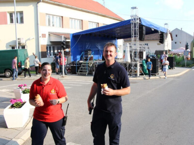 Utrka traktora u sklopu Festivala graševine