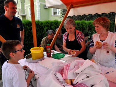 Utrka traktora u sklopu Festivala graševine