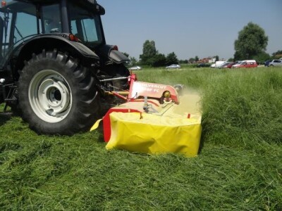Prezentacija poljoprivredne mehanizacije za silažu