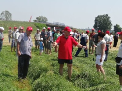 Prezentacija poljoprivredne mehanizacije za silažu